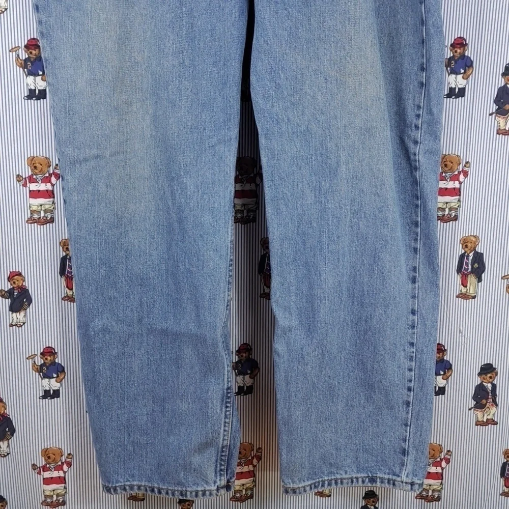 Levi's 550 relaxed fit med light wash straight leg baggy legs denim jeans 42/30